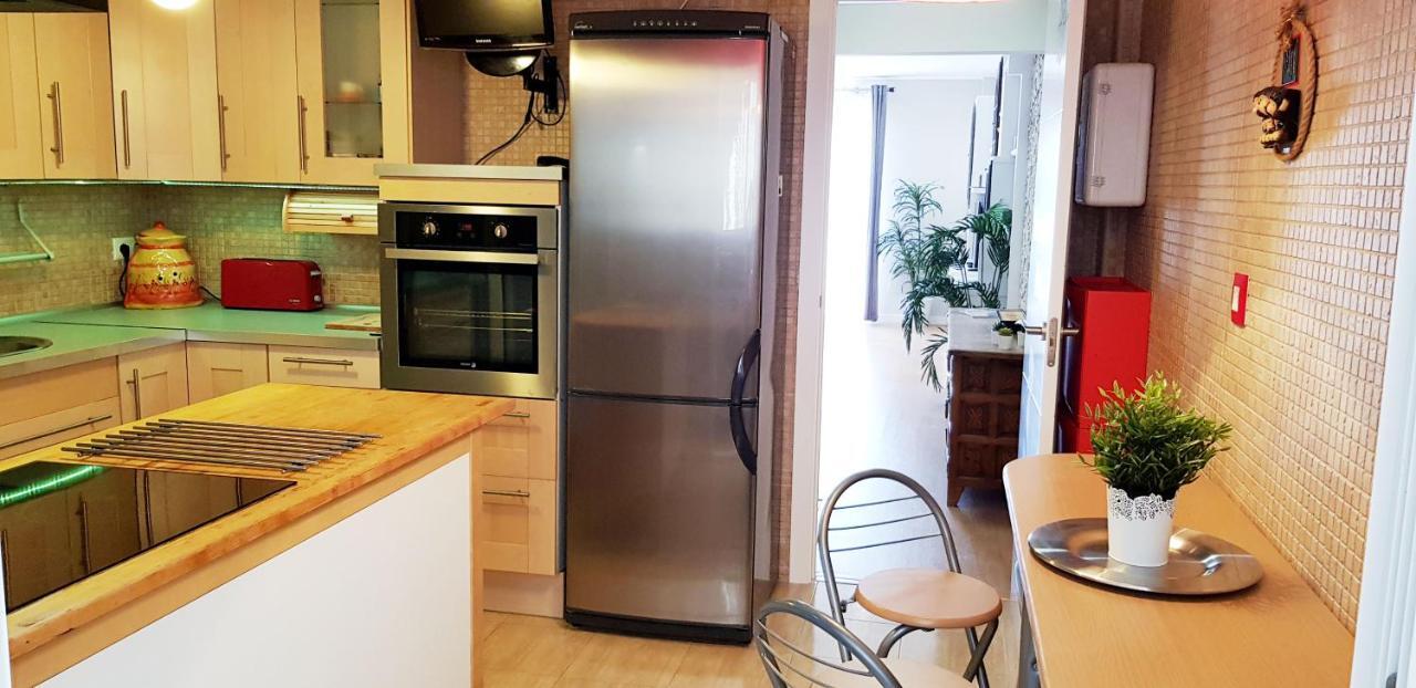 Ferienwohnung Apartamento Duplex Frente Al Mar Paseo Maritimo Torremolinos Exterior foto